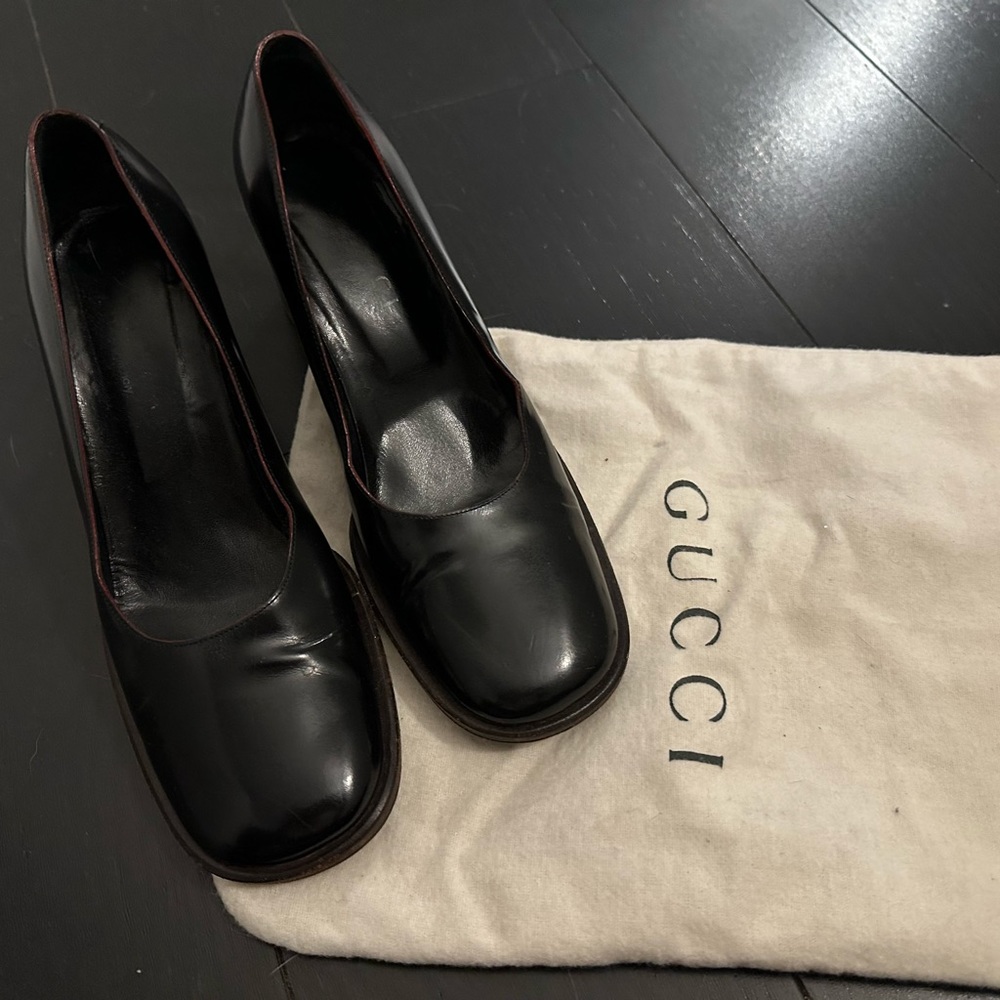 Gucci black perfect for every thing women’s shoes